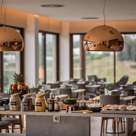 Hotel Haven Nature & Batalha