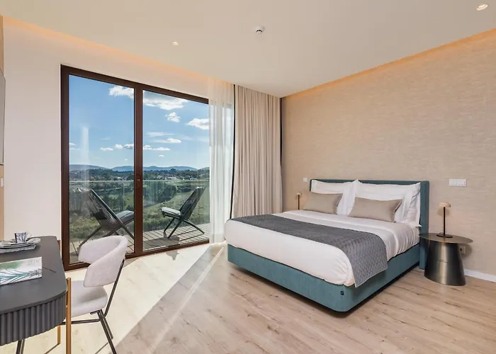 Hotel Haven Nature & Batalha